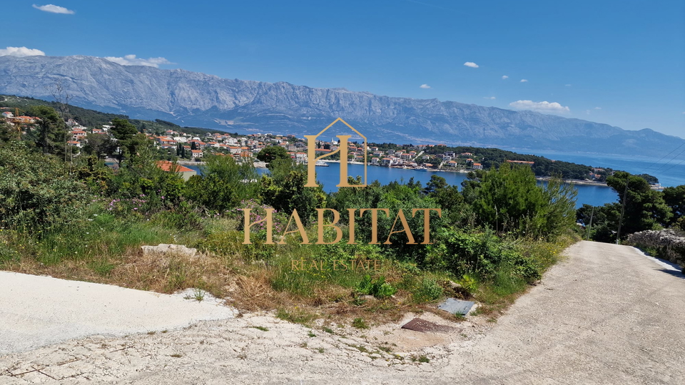 Dalmatia, Sumartin, building plot 608m2, all infrastructure, sea view, 100m from the sea