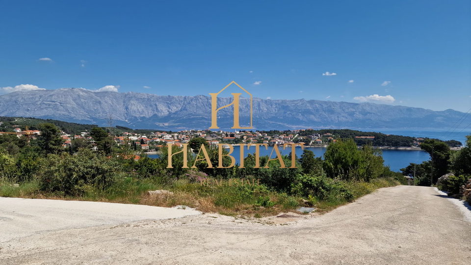 Dalmatia, Sumartin, building plot 608m2, all infrastructure, sea view, 100m from the sea