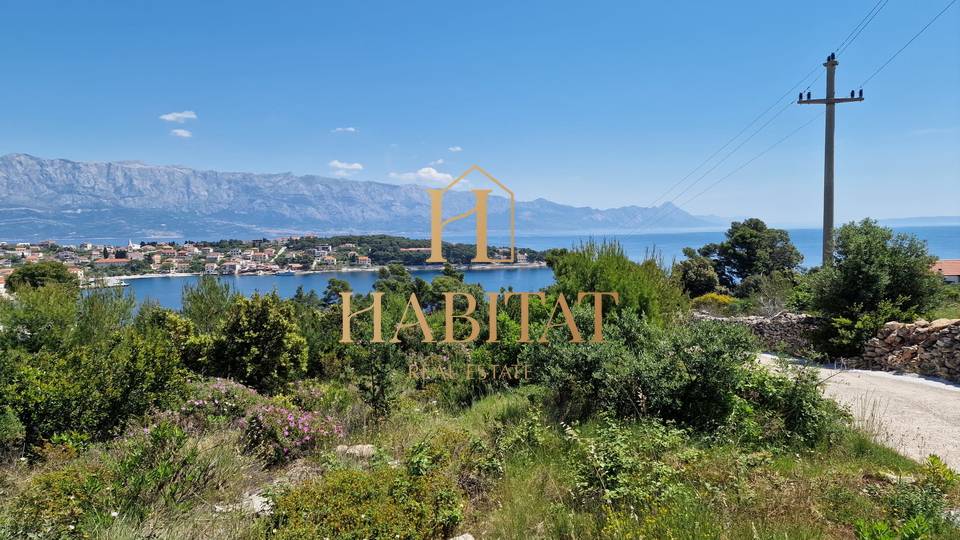 Dalmatia, Sumartin, building plot 653m2, all infrastructure, sea view, 100m from the sea