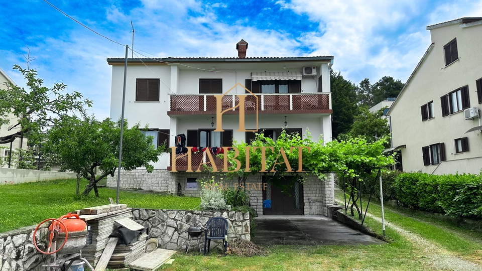 Istria, Parenzo, casa 300 m2, giardino 900 m2