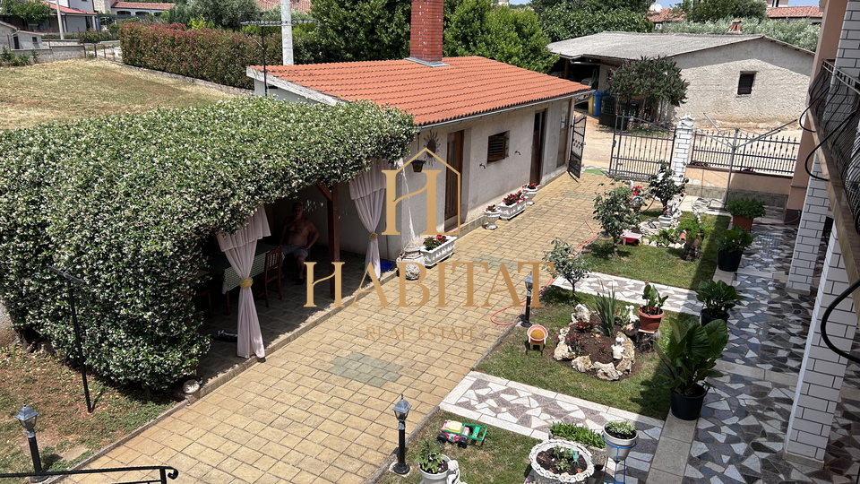 House, 378 m2, For Sale, Rogovići