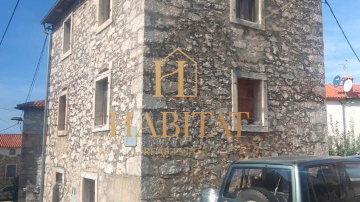 Istria, Brtonigla, stone house for renovation of 80 square meters