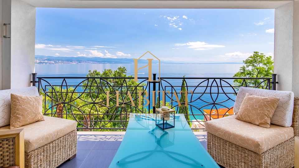 Wohnung, 222 m2, Vermietung, Opatija