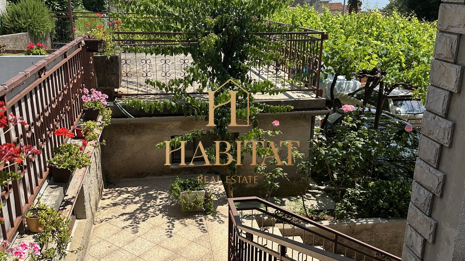 Lovran&comma; stan&comma; 4S&plus;DB&comma; 96m2