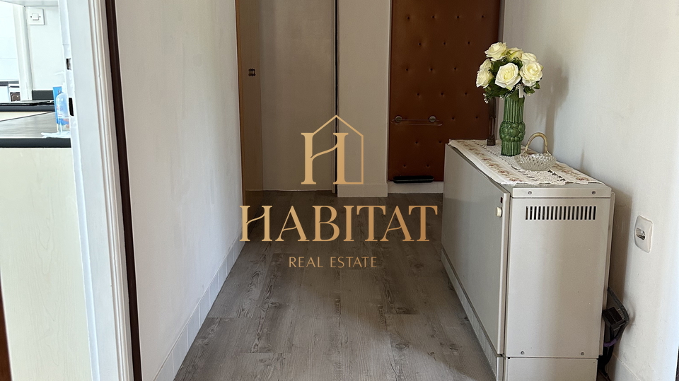 Lovran&comma; stan&comma; 4S&plus;DB&comma; 96m2