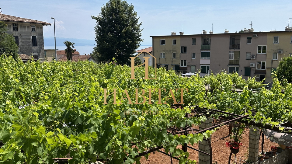 Lovran&comma; stan&comma; 4S&plus;DB&comma; 96m2