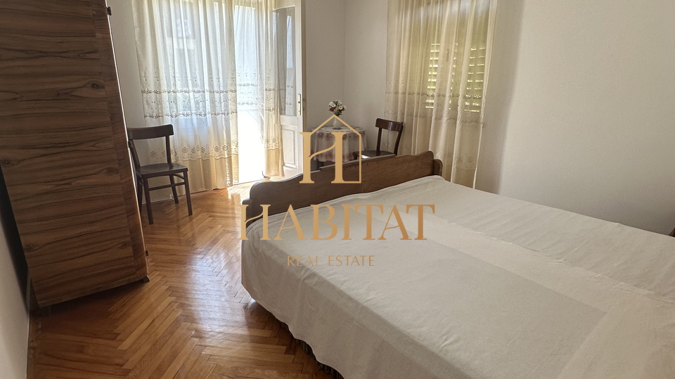 Lovran&comma; stan&comma; 4S&plus;DB&comma; 96m2