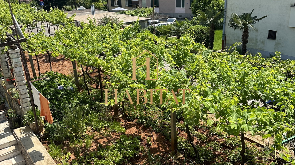 Lovran&comma; stan&comma; 4S&plus;DB&comma; 96m2