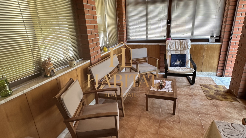 Lovran&comma; stan&comma; 4S&plus;DB&comma; 96m2