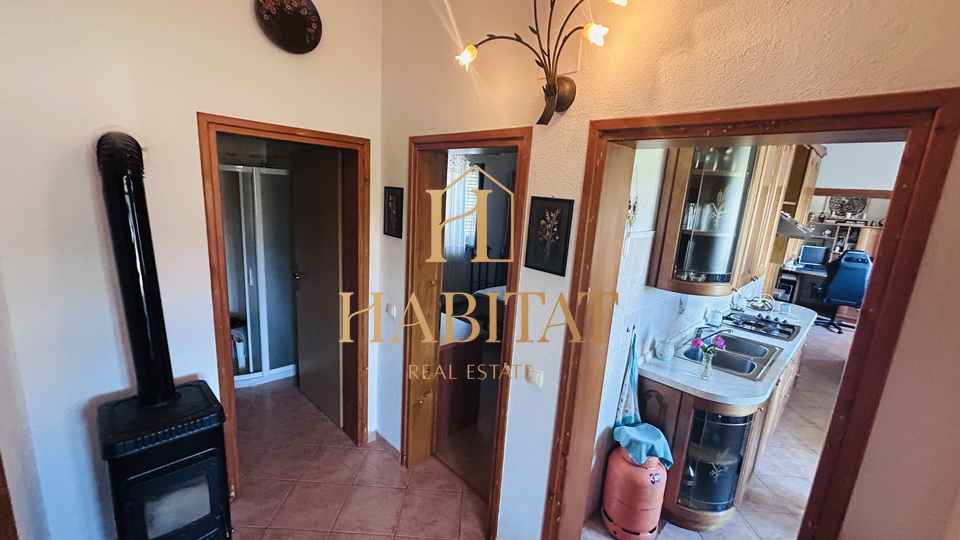 House, 138 m2, For Sale, Buje - Kaštel