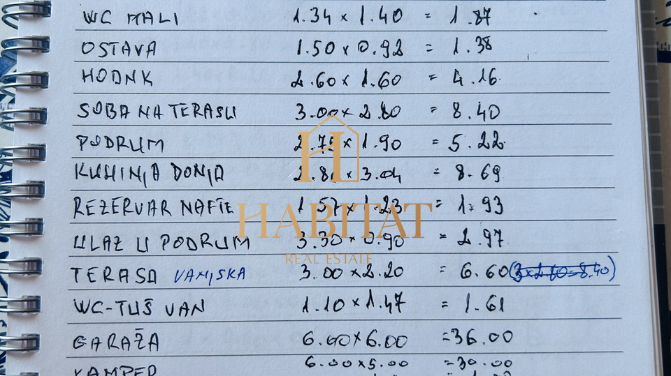 Istra, Kaštel, hiša 138m2, gospodarsko poslopje 35m2, dvorišče 428m2