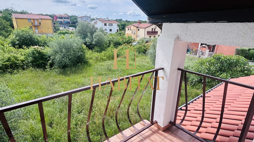 Istria, Kaštel, house 107m2, yard 466m2