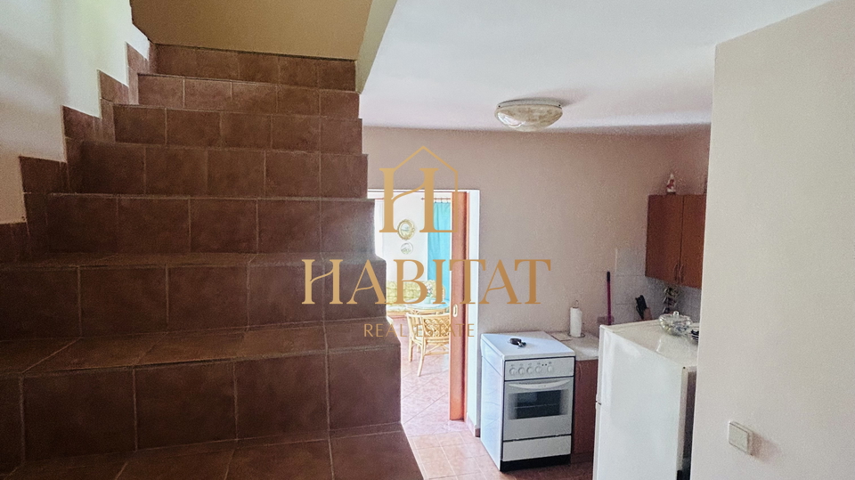 House, 107 m2, For Sale, Buje - Kaštel