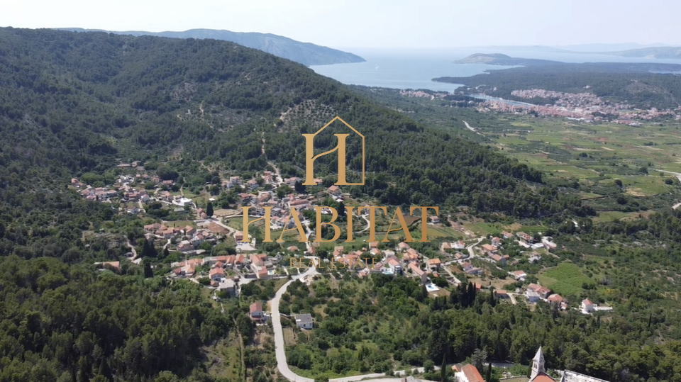 Dalmatia, Hvar, surroundings of Stari Grad, building plot 1240m2