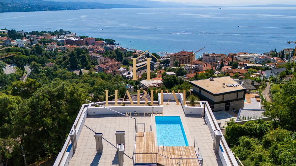 OPATIJA, LUKSUZAN PENTHOUSE SA OTVORENIM POGLEDOM NA MORE, U NOVOGRADNJI S BAZENOM!