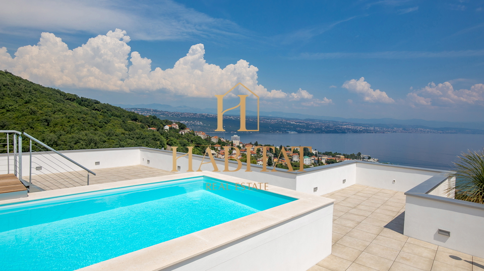 OPATIJA, LUKSUZAN PENTHOUSE SA OTVORENIM POGLEDOM NA MORE, U NOVOGRADNJI S BAZENOM!