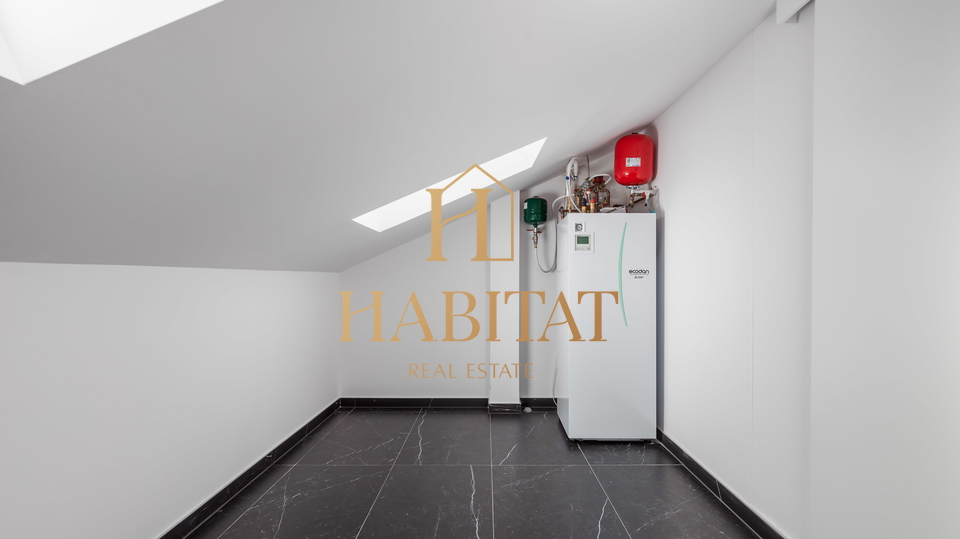 OPATIJA, LUKSUZAN PENTHOUSE SA OTVORENIM POGLEDOM NA MORE, U NOVOGRADNJI S BAZENOM!