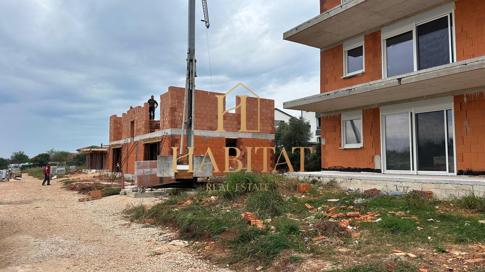 Appartamento, 69 m2, Vendita, Zambratija