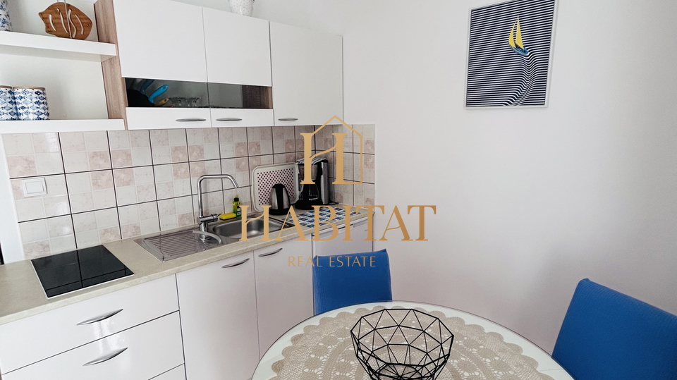 Istra, Medulin, apartma 39m2, 2 spalnici, balkon, parkirišče