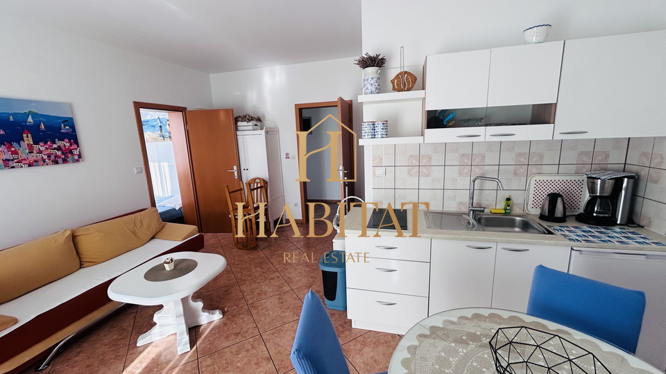 Istra, Medulin, apartma 39m2, 2 spalnici, balkon, parkirišče