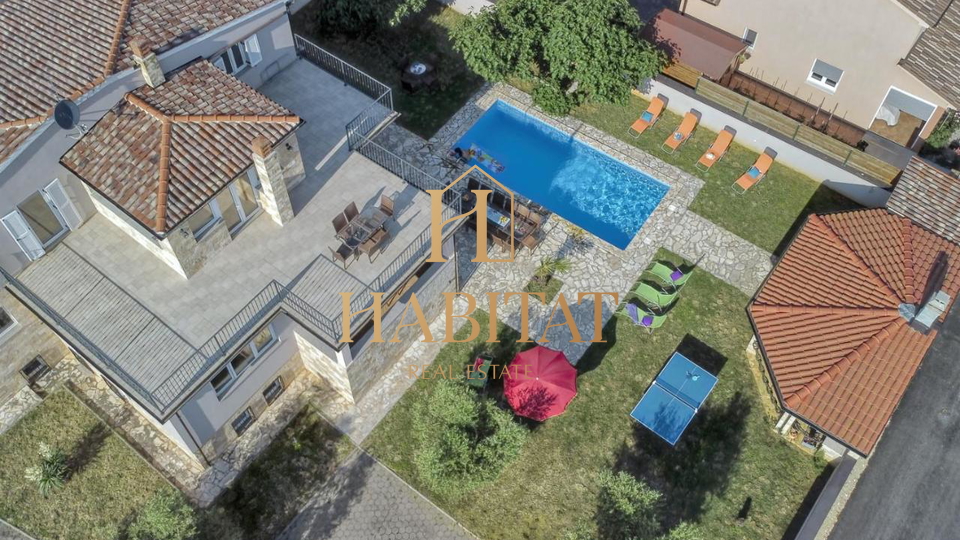 Istrien, Liznjan, Villa 450m2 mit Pool