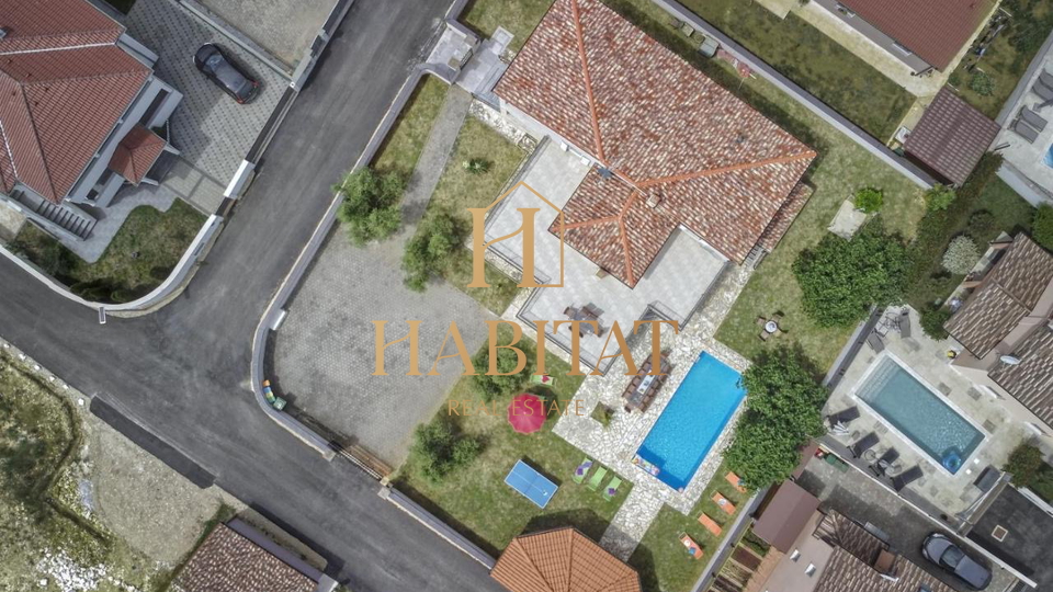 Istria, Liznjan, Villa 450m2 with swimming pool