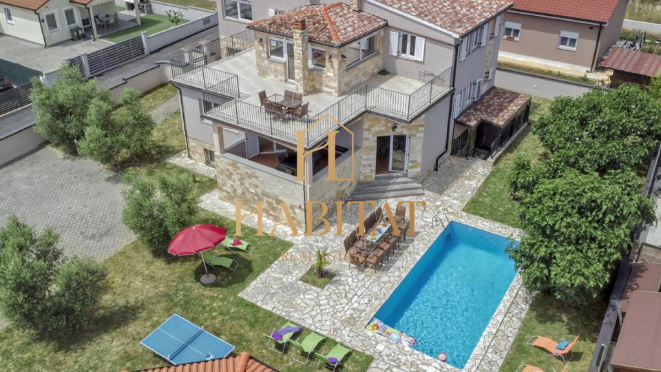 Istrien, Liznjan, Villa 450m2 mit Pool