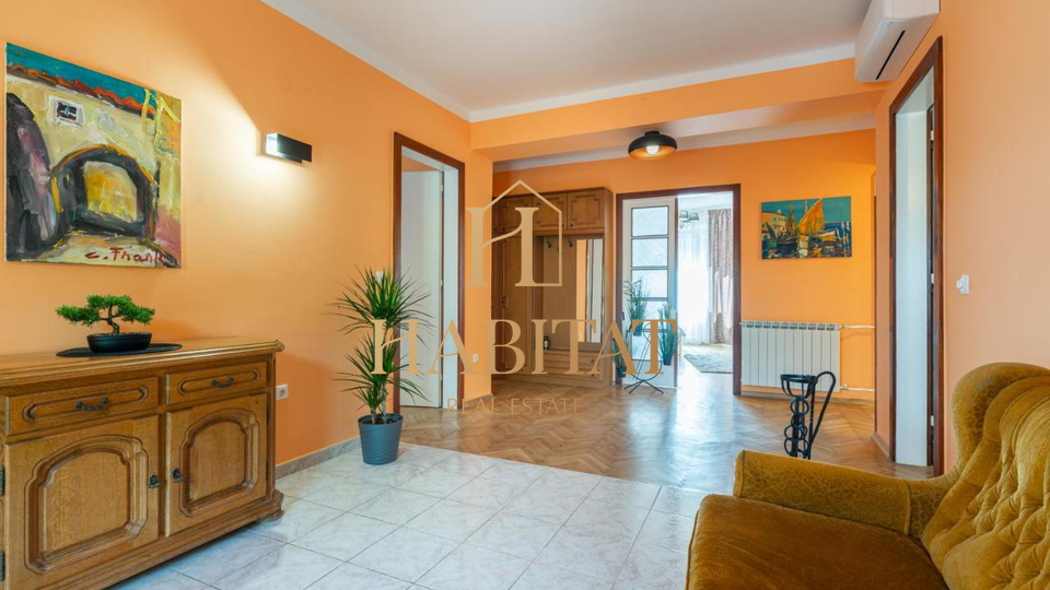 Apartment, 122 m2, For Sale, Opatija