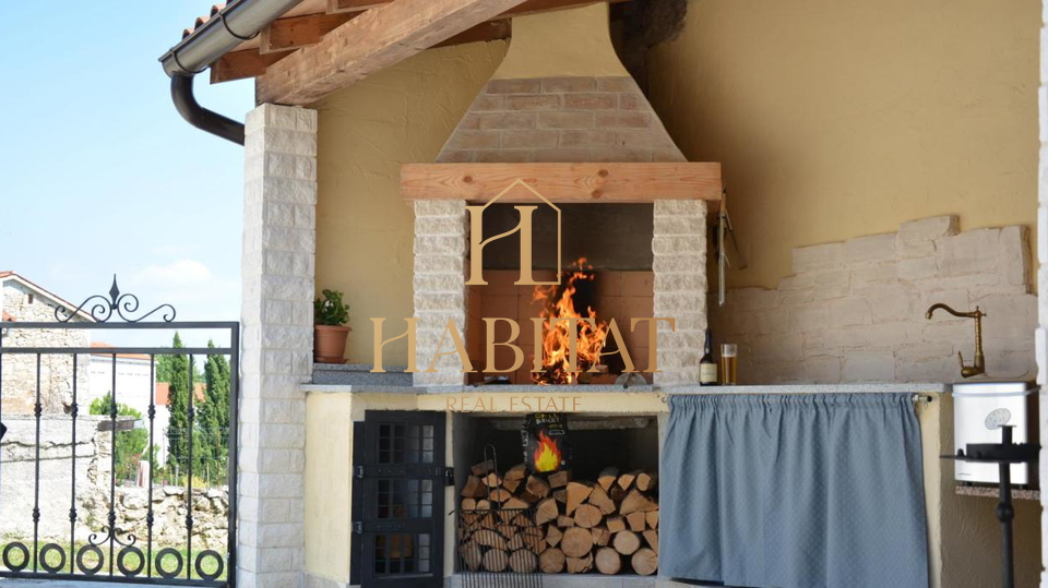 House, 90 m2, For Sale, Vižinada