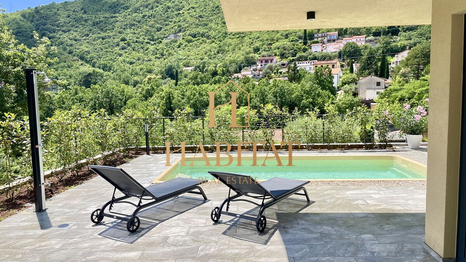 House, 190 m2, For Sale, Mošćenička Draga