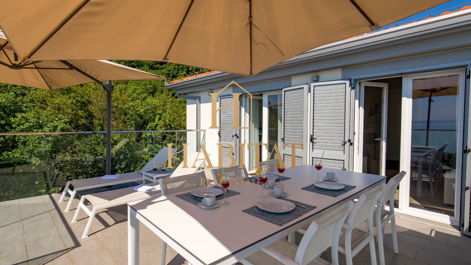 Wohnung, 128 m2, Verkauf, Lovran