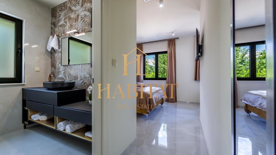 Hi&scaron;a&comma; 400 m2&comma; Prodaja&comma; Lovran