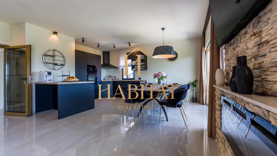 Hi&scaron;a&comma; 400 m2&comma; Prodaja&comma; Lovran