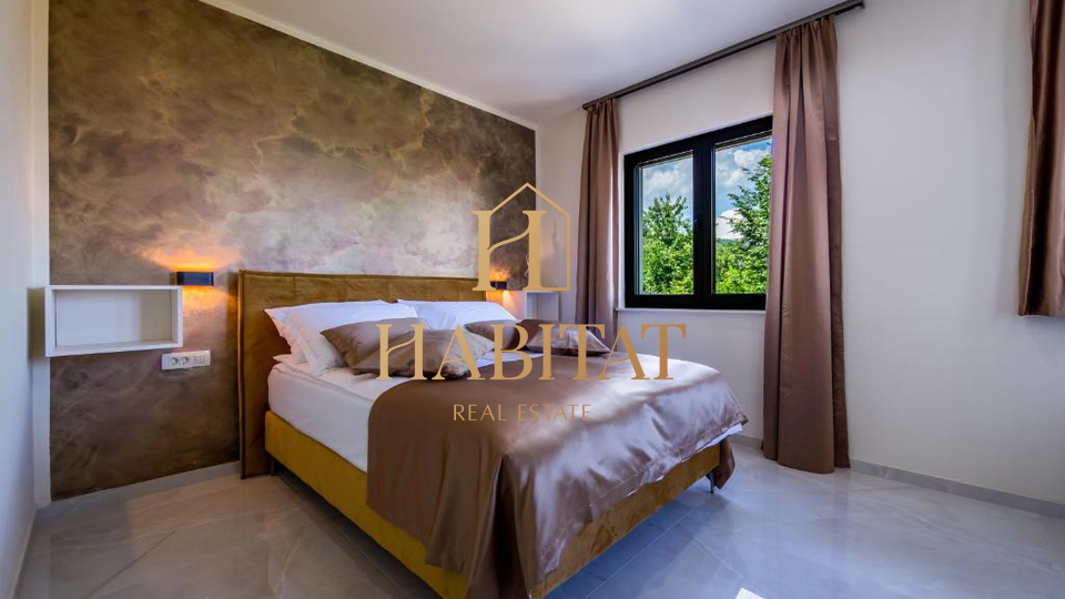 Hi&scaron;a&comma; 400 m2&comma; Prodaja&comma; Lovran