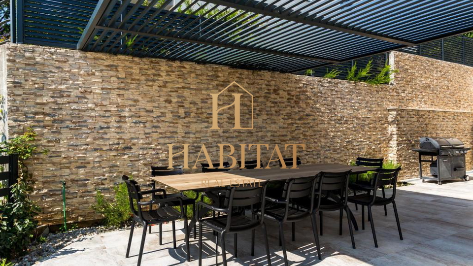 Hi&scaron;a&comma; 400 m2&comma; Prodaja&comma; Lovran