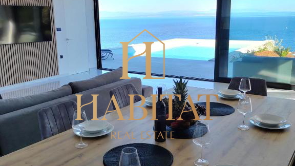 Lovran - Medveja&comma; ku&cacute;a s otvorenim pogledom na more