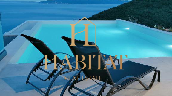 Lovran - Medveja&comma; ku&cacute;a s otvorenim pogledom na more