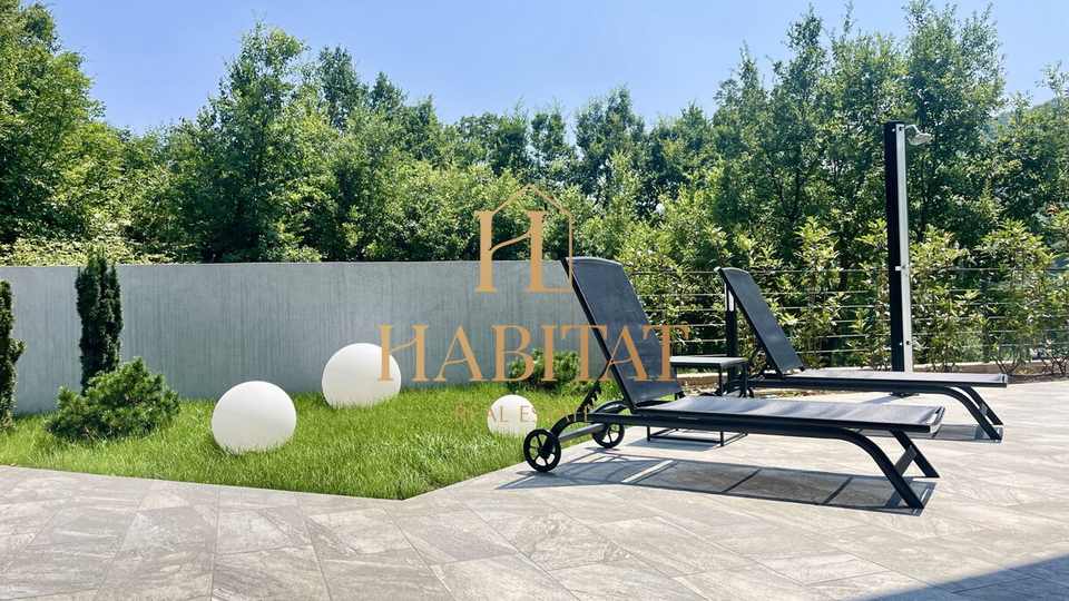 House, 190 m2, For Sale, Mošćenička Draga