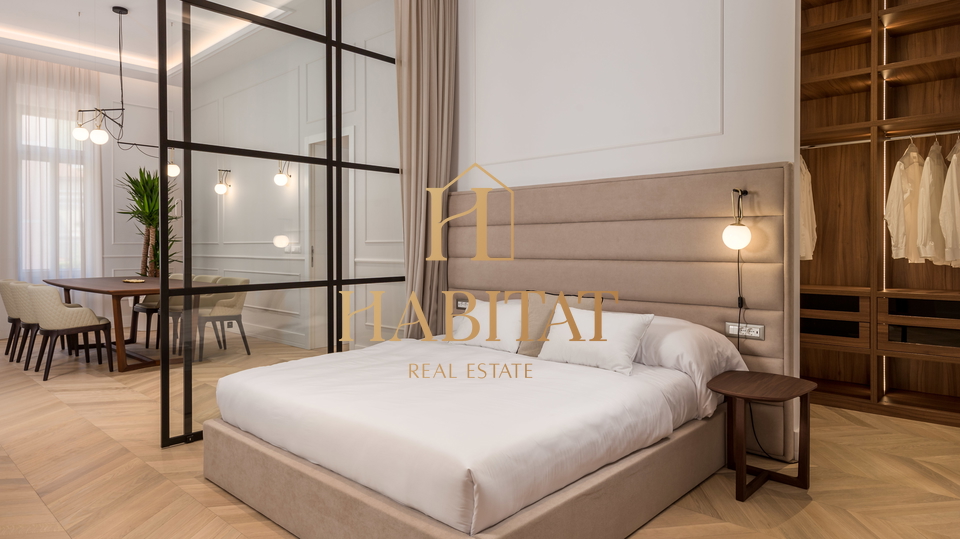 Opatija - centar&comma; luksuzan stan u povijesnoj vili&comma; 2S&plus;DB