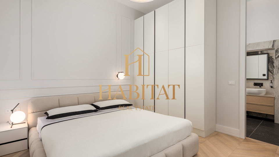 Opatija - centar&comma; luksuzan stan u povijesnoj vili&comma; 2S&plus;DB