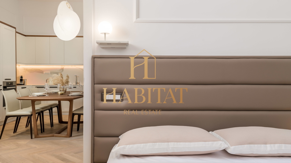 Opatija - centar&comma; luksuzan stan u povijesnoj vili&comma; 2S&plus;DB