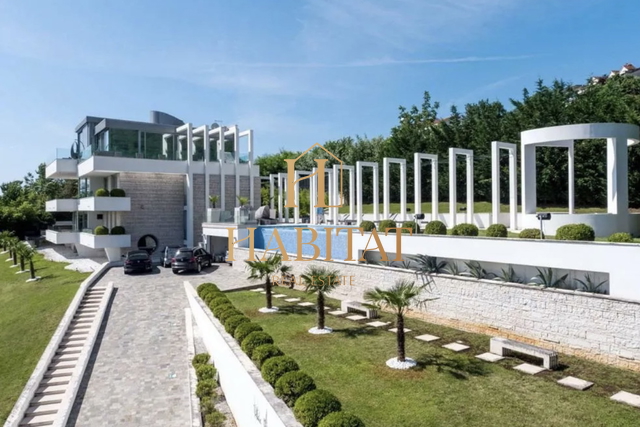 Opatija - Ičići, ekskluzivna vila 150 m od mora