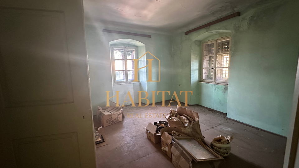 House, 290 m2, For Sale, Kastav