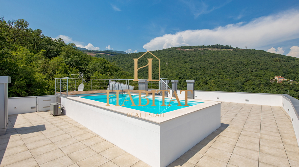 Wohnung, 367 m2, Verkauf, Opatija