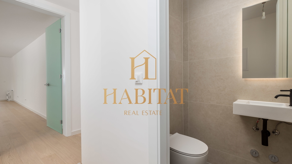 Opatija, stan 2S+DB s bazenom i pogledom na more