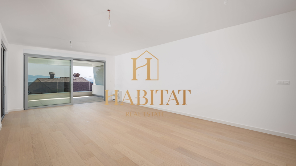 Opatija, stan 2S+DB s bazenom i pogledom na more