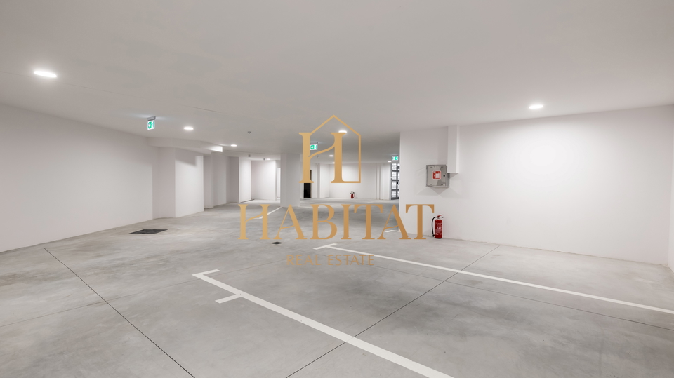 Opatija, novogradnja sa 7 stanova, garažom i bazenom