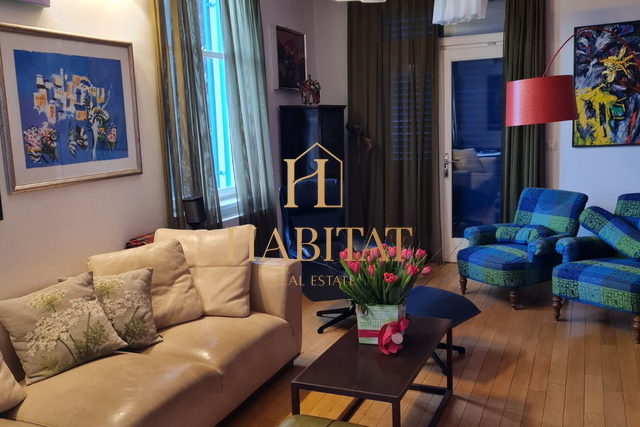 House, 360 m2, For Sale, Opatija - Pobri