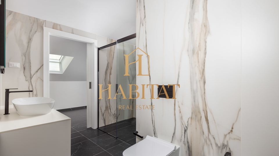 Wohnung, 367 m2, Verkauf, Opatija