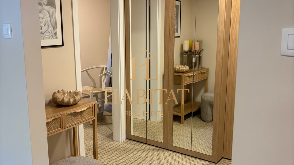 Opatija - centar&comma; predivan stan&comma; 1S&plus;DB&comma; 46m2